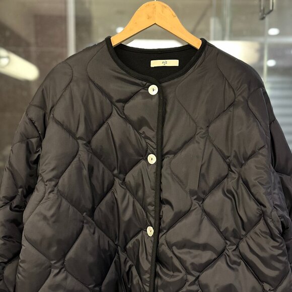 NLT Nubi Boxy Oversized Quilted Bubble Sleeve Jacket (Black) - Picture 10 of 16